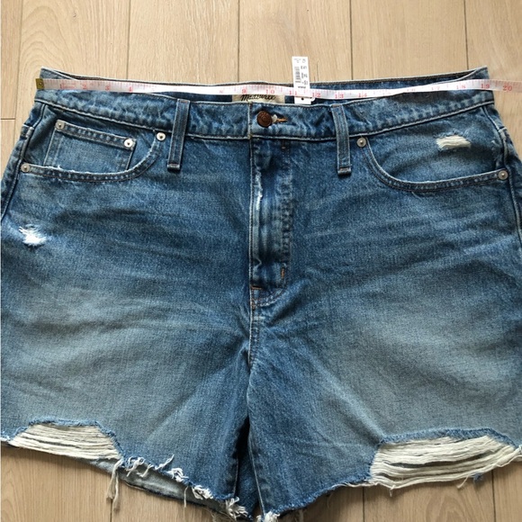 NWT Madewell Relaxed Mid-Length Denim Shorts Size 32 - Picture 10 of 10
